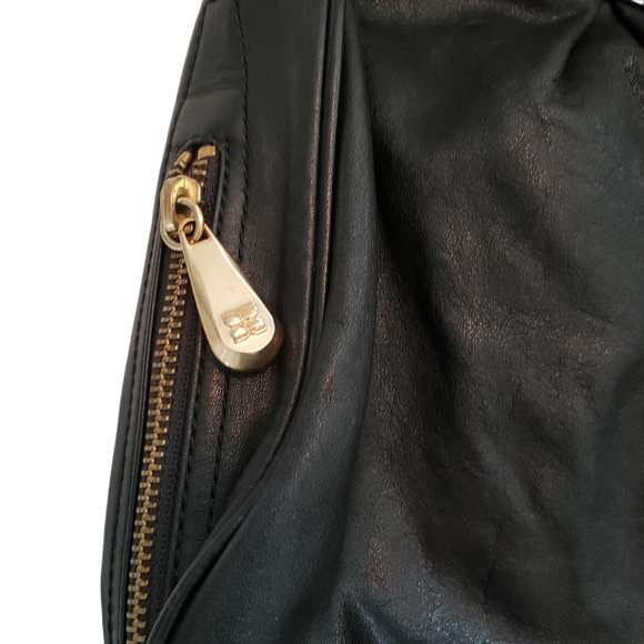 BCBG MAXARIA 100% Leather Black Hobo Shoulder bag purse buttery soft - Picture 8 of 16